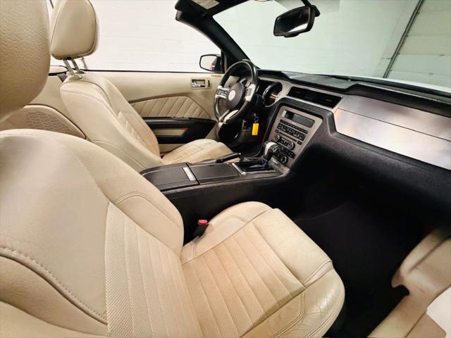 2010 Ford Mustang V6 Premium