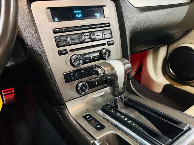 2010 Ford Mustang V6 Premium
