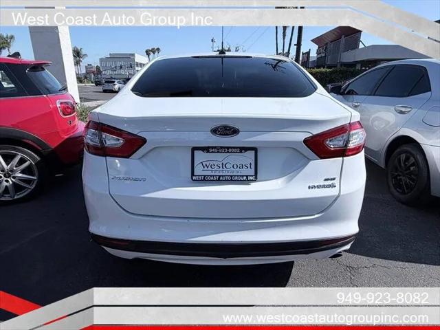 2016 Ford Fusion Hybrid SE