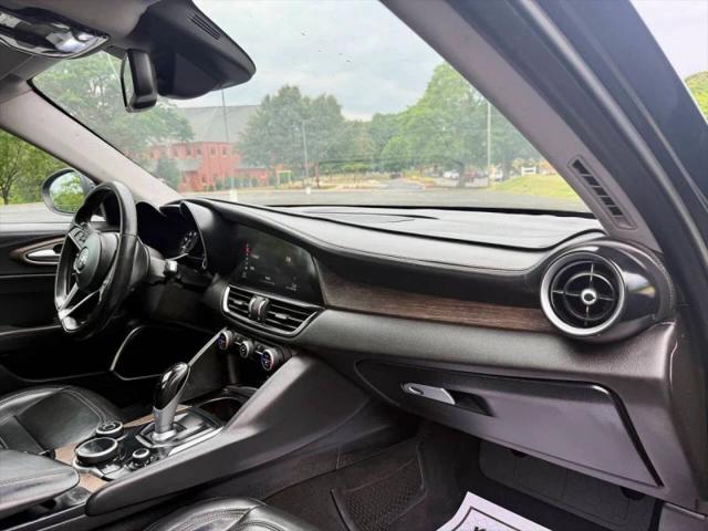 2018 Alfa Romeo Giulia Ti Lusso AWD