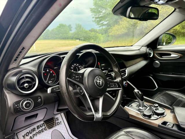 2018 Alfa Romeo Giulia Ti Lusso AWD