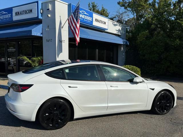 2022 Tesla Model 3 Rear-Wheel Drive