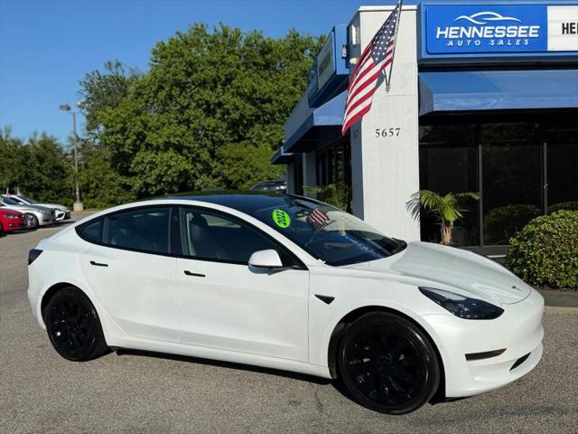 2022 Tesla Model 3 Rear-Wheel Drive