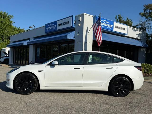 2022 Tesla Model 3 Rear-Wheel Drive
