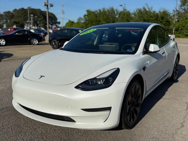 2022 Tesla Model 3 Rear-Wheel Drive