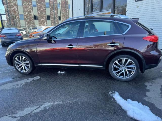 2017 INFINITI QX50 Base