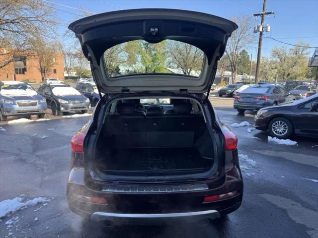 2017 INFINITI QX50 Base