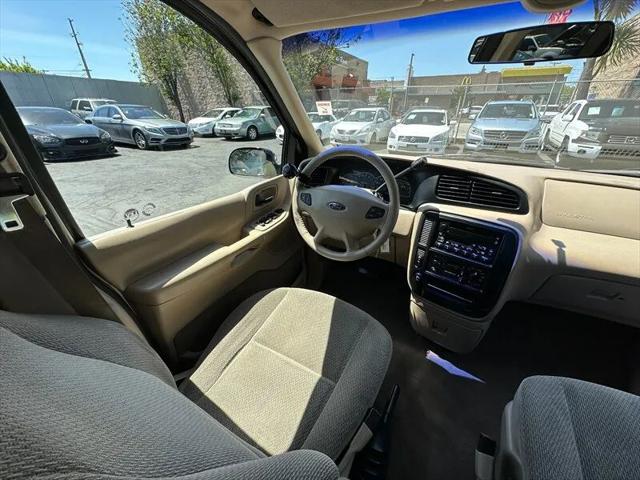 2002 Ford Windstar SE