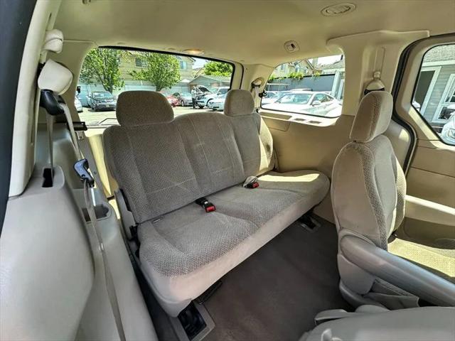 2002 Ford Windstar SE