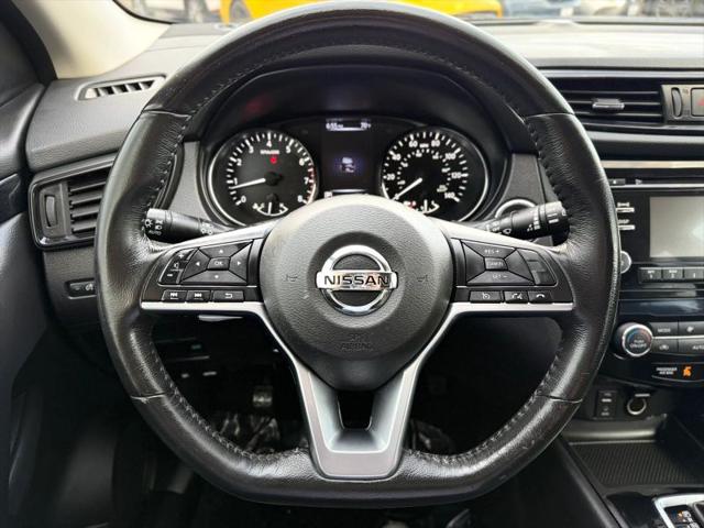 2017 Nissan Rogue Sport SV