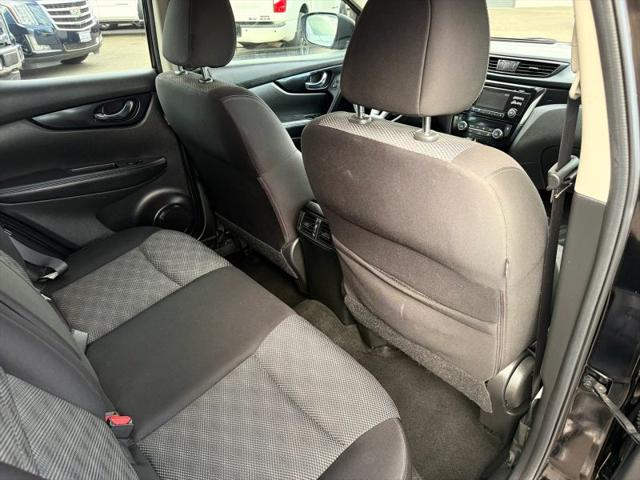 2017 Nissan Rogue Sport SV