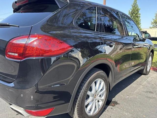 2014 Porsche Cayenne Base