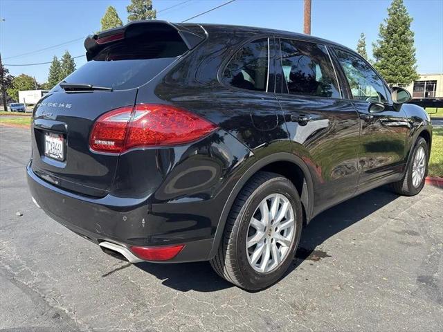 2014 Porsche Cayenne Base