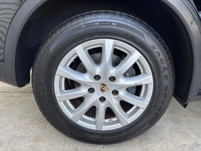 2014 Porsche Cayenne Base