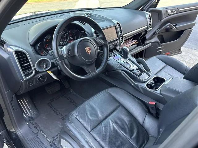 2014 Porsche Cayenne Base