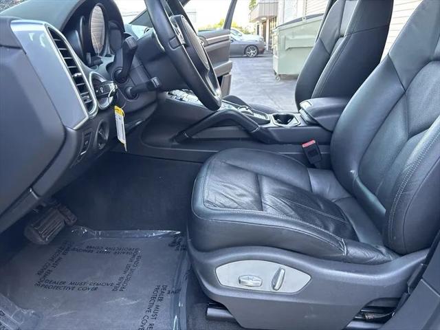 2014 Porsche Cayenne Base