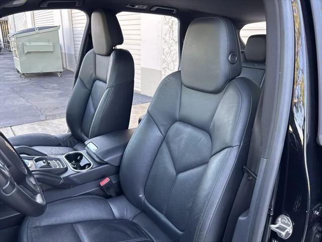 2014 Porsche Cayenne Base