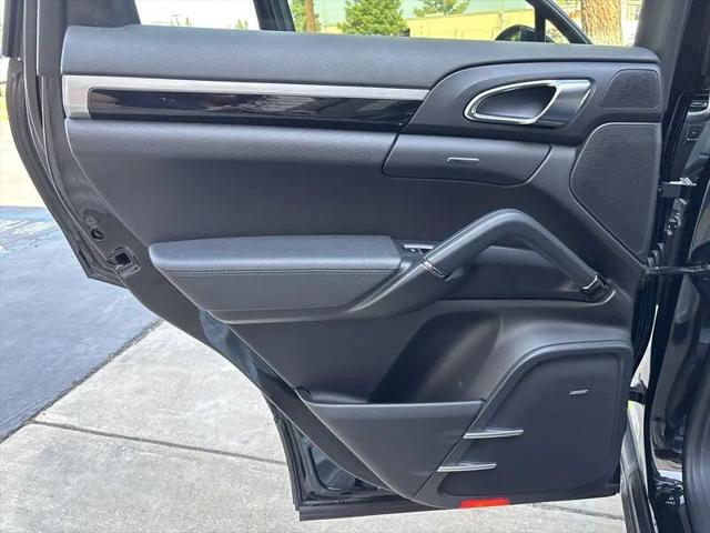 2014 Porsche Cayenne Base