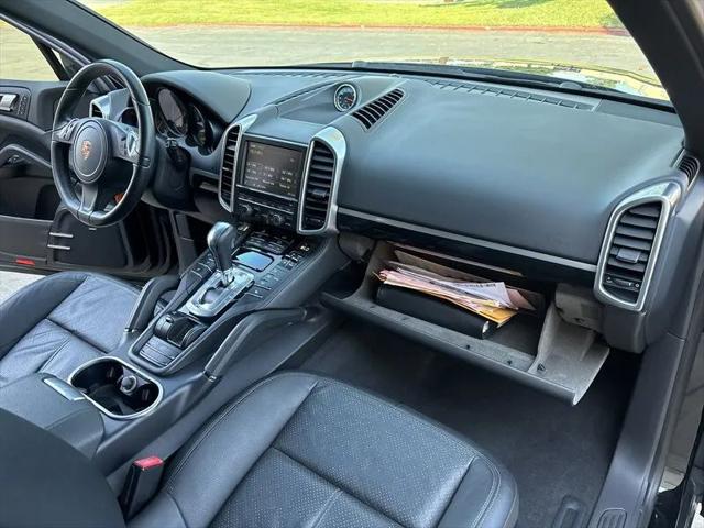 2014 Porsche Cayenne Base