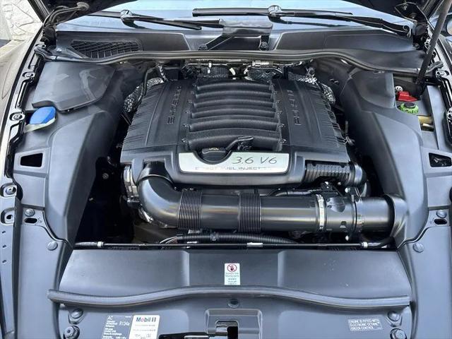 2014 Porsche Cayenne Base