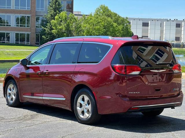2018 Chrysler Pacifica Hybrid Limited