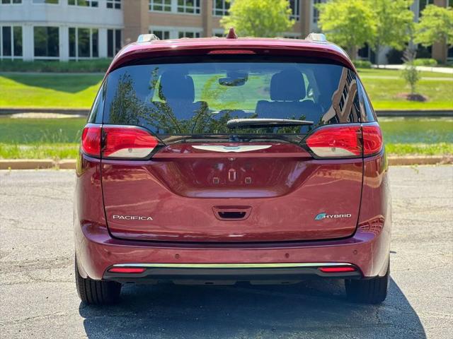 2018 Chrysler Pacifica Hybrid Limited