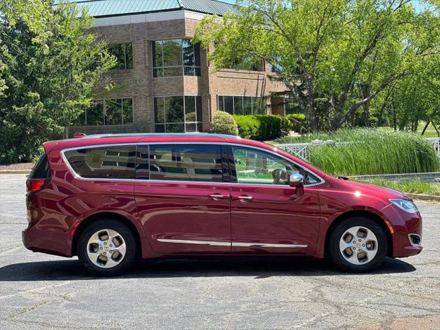 2018 Chrysler Pacifica Hybrid Limited