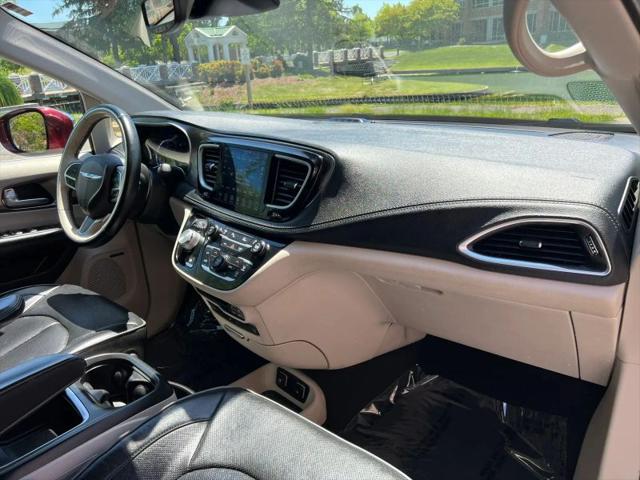 2018 Chrysler Pacifica Hybrid Limited