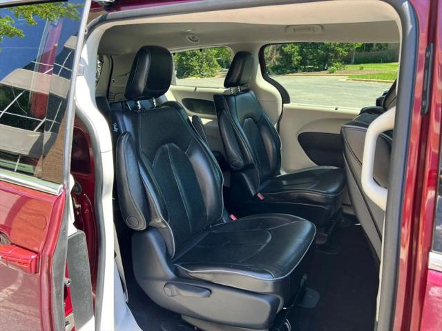 2018 Chrysler Pacifica Hybrid Limited
