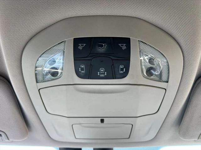2018 Chrysler Pacifica Hybrid Limited