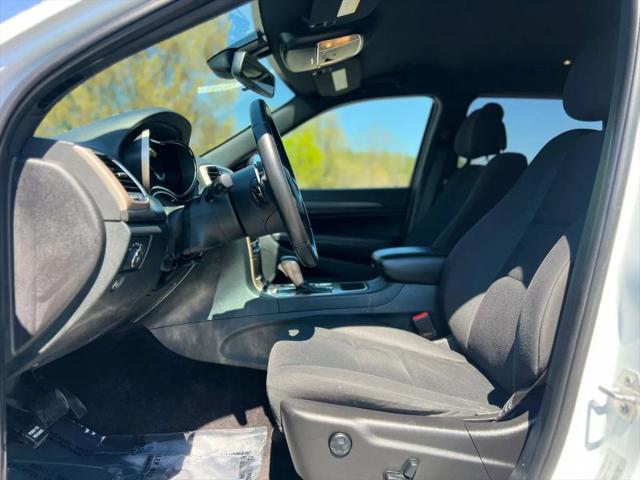 2016 Jeep Grand Cherokee Laredo