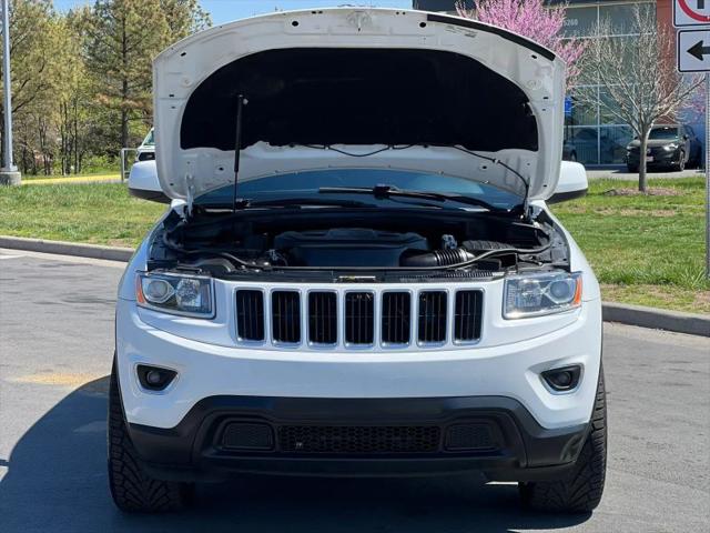 2016 Jeep Grand Cherokee Laredo