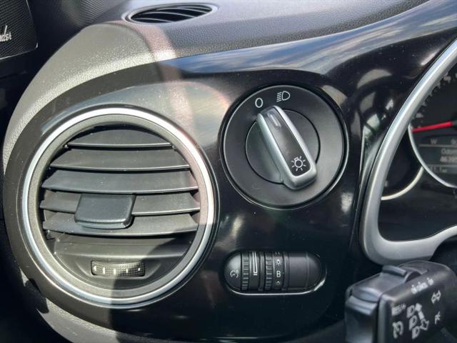 2012 Volkswagen Beetle 2.5L