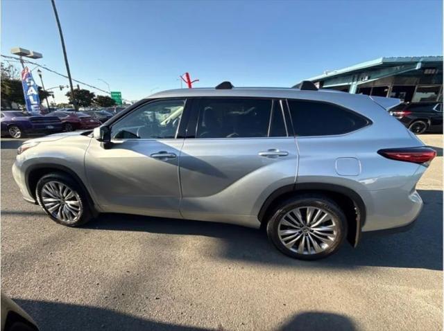 2021 Toyota Highlander Platinum