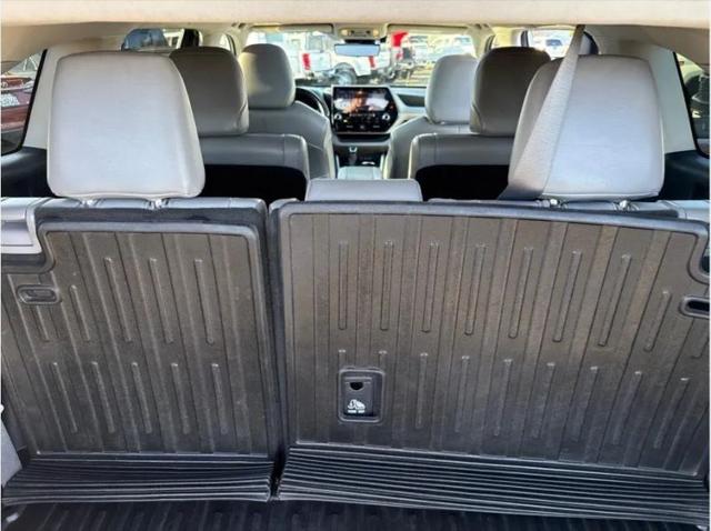 2021 Toyota Highlander Platinum