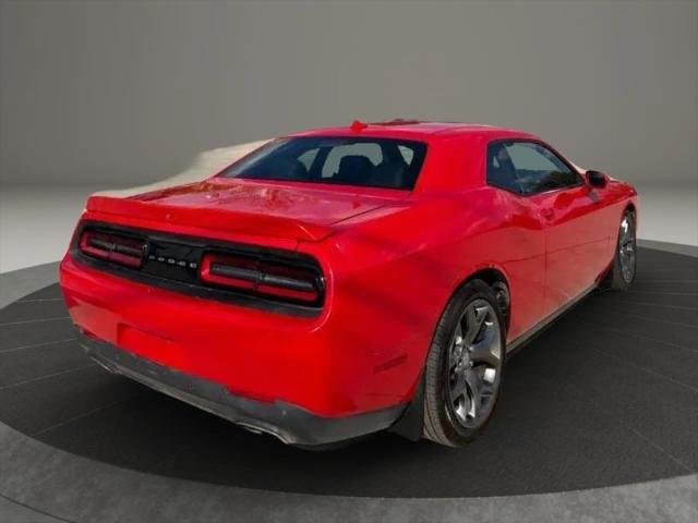 2015 Dodge Challenger SXT Plus
