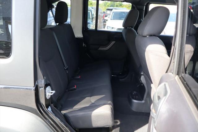 2016 Jeep Wrangler Unlimited Sport