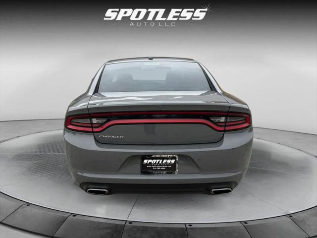 2018 Dodge Charger SXT RWD