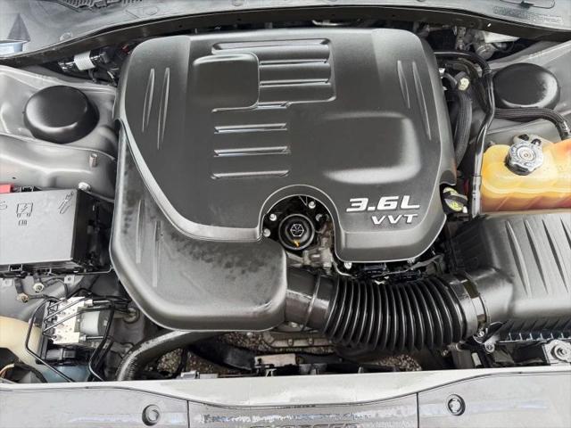 2018 Dodge Charger SXT RWD