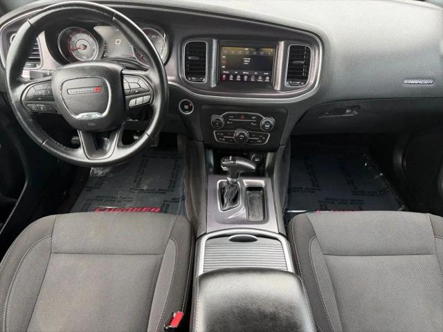 2018 Dodge Charger SXT RWD