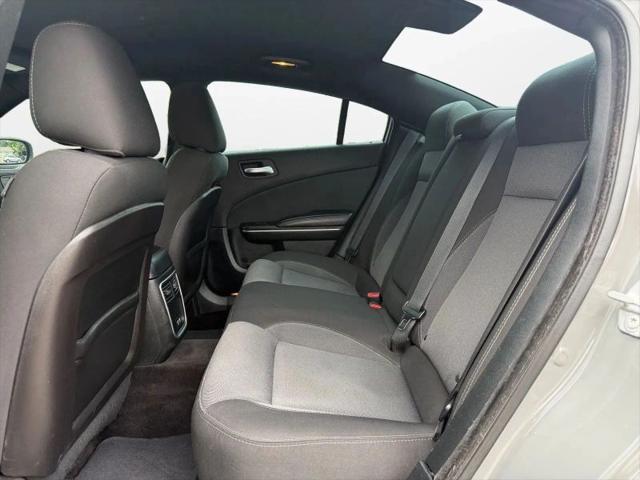 2018 Dodge Charger SXT RWD