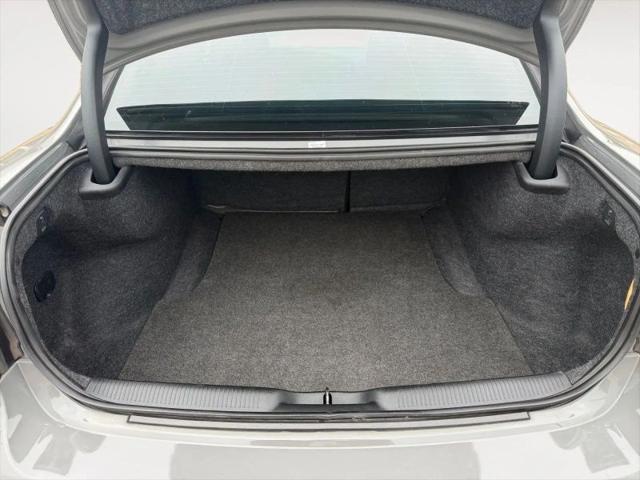 2018 Dodge Charger SXT RWD