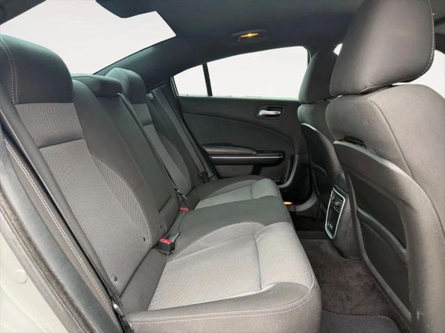 2018 Dodge Charger SXT RWD