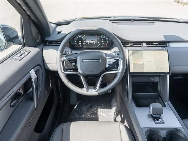 2026 Land Rover Discovery Sport Landmark