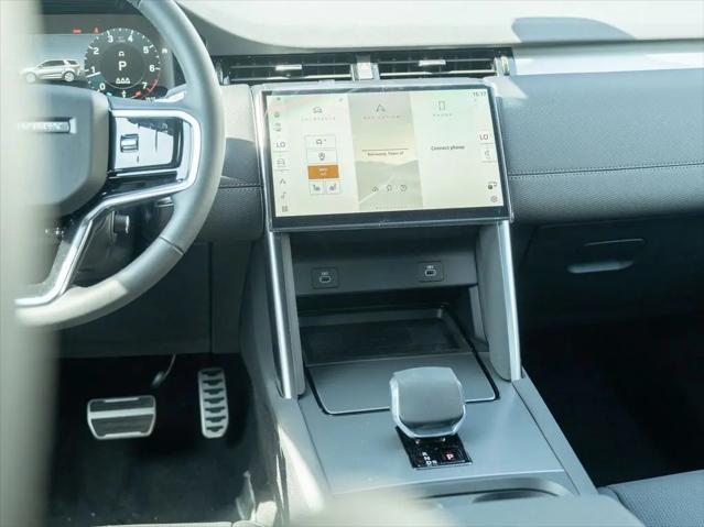 2026 Land Rover Discovery Sport Landmark