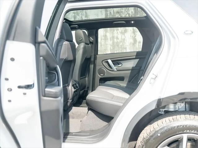 2026 Land Rover Discovery Sport Landmark