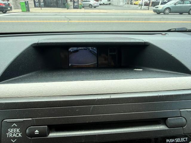 2013 Toyota Sienna LE V6 8 Passenger