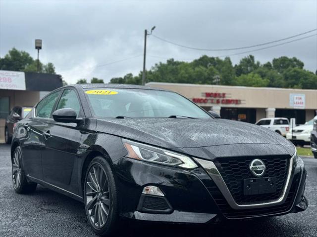 2021 Nissan Altima SR FWD