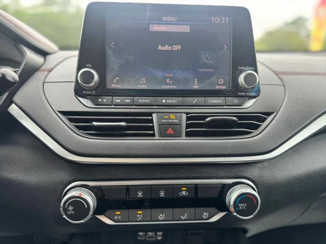 2021 Nissan Altima SR FWD