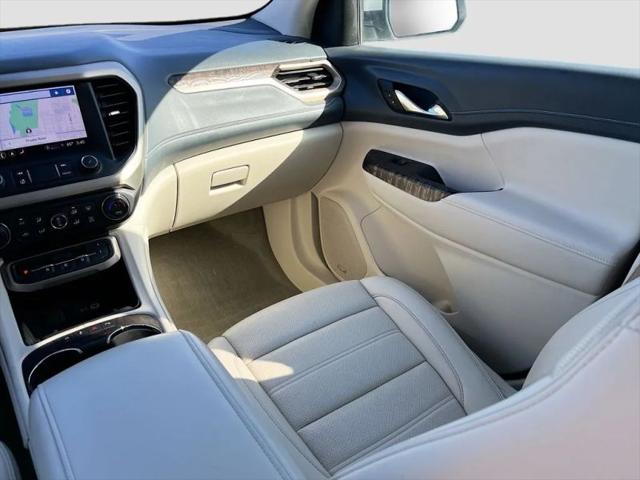 2022 GMC Acadia AWD Denali
